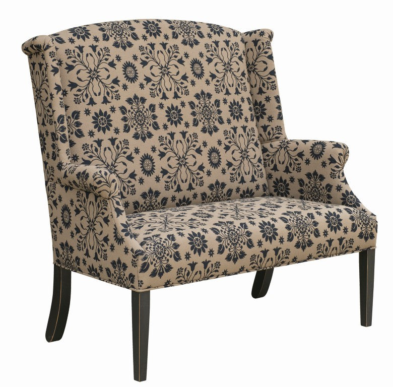 Sarah Reaver Settle 47"